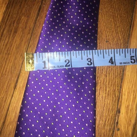 SOLD!!!! Giorgio Armani 100% silk tie. - Picture 6 of 8